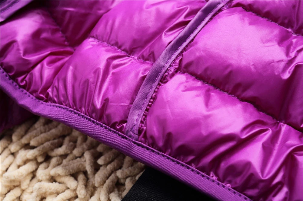 Chaqueta Puffer Ultraligera · Con Capucha