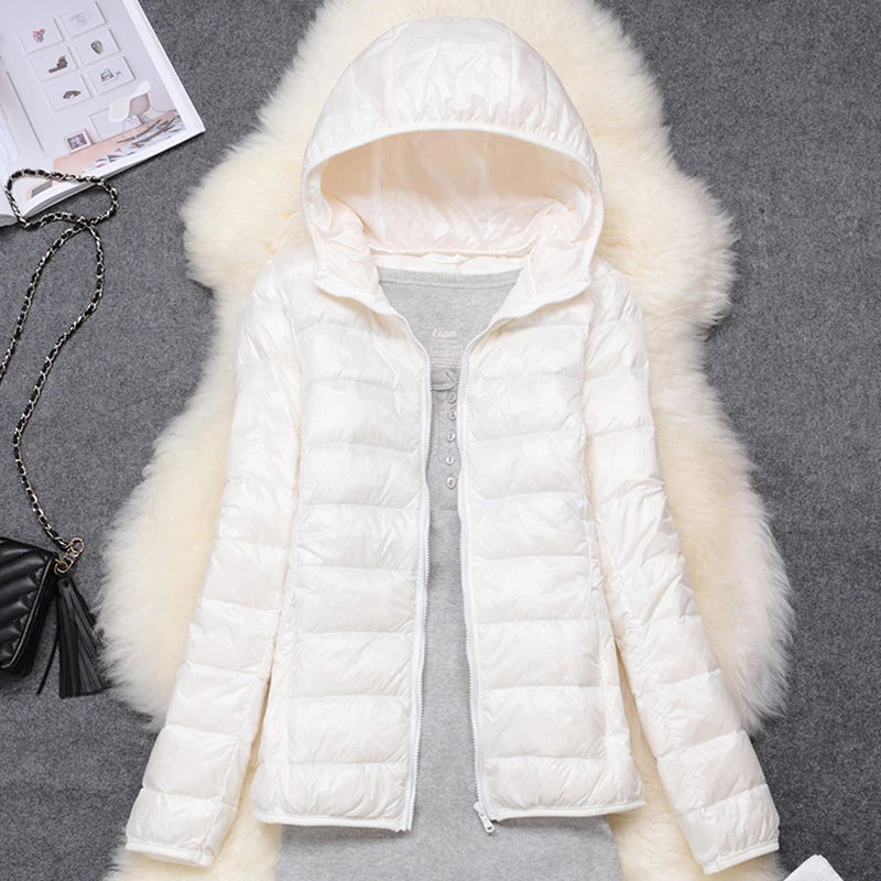 Chaqueta Puffer Ultraligera · Con Capucha