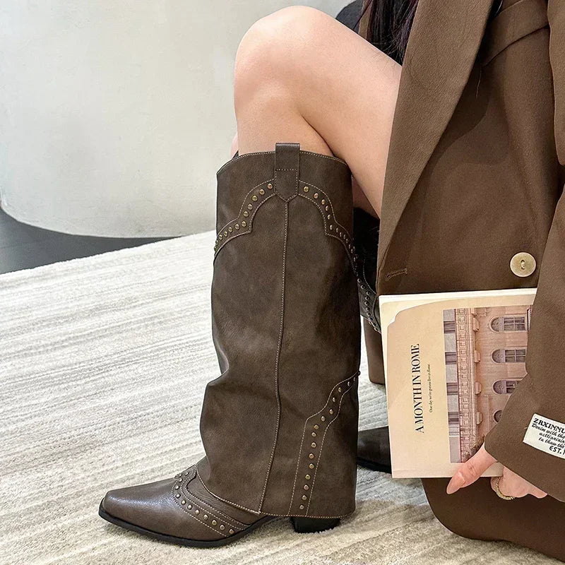 Botas Cowboy de Caña Alta · Tacón Cuadrado