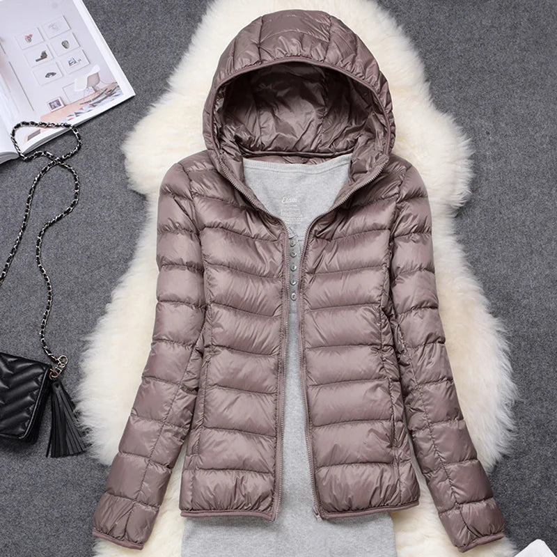 Chaqueta Puffer Ultraligera · Con Capucha