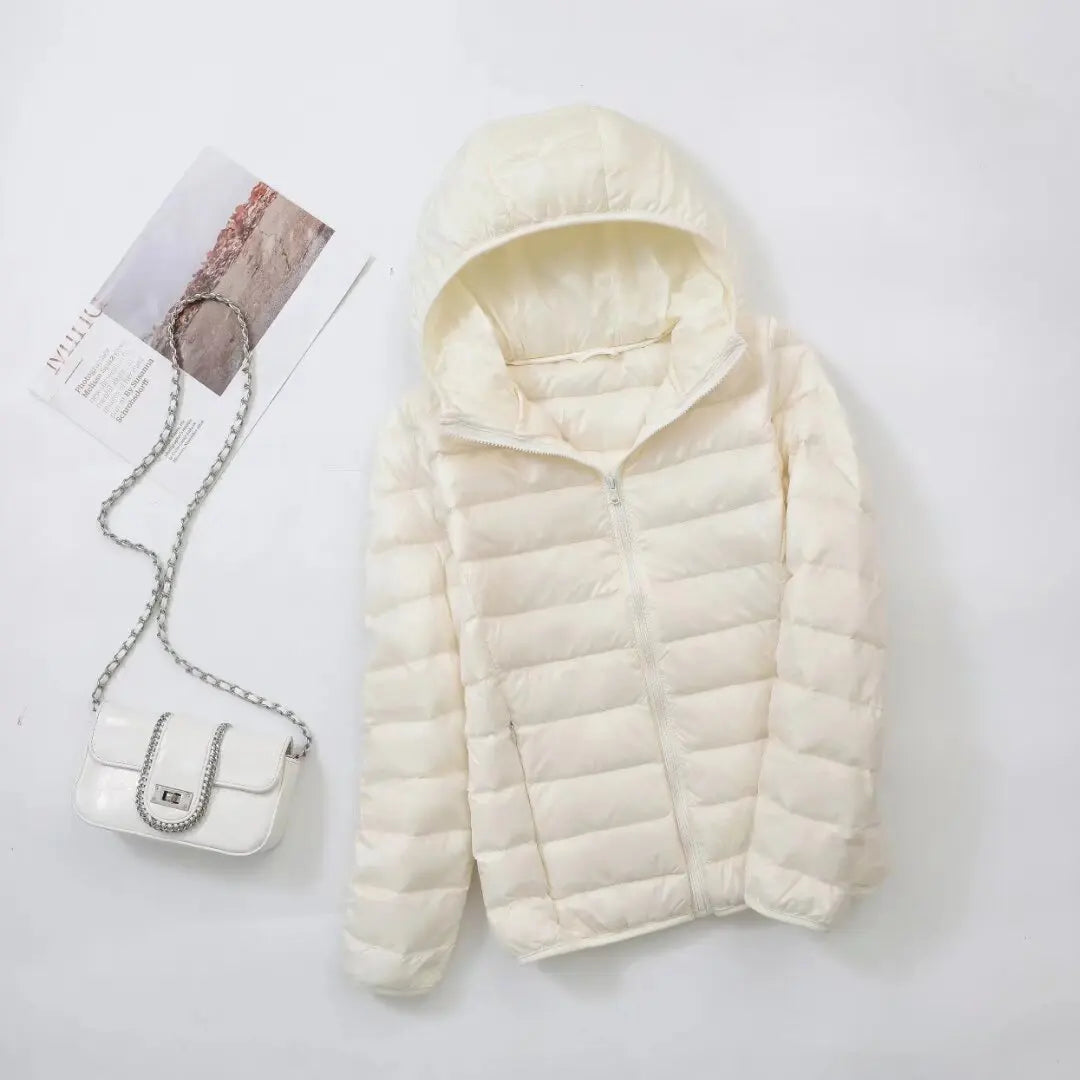 Chaqueta Puffer Ultraligera · Con Capucha